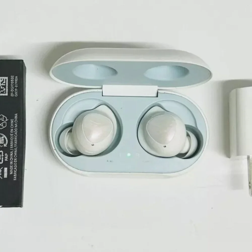 SAMSUNG Galaxy Buds (R170) Wireless In-Ear Headset (white) Good Condition